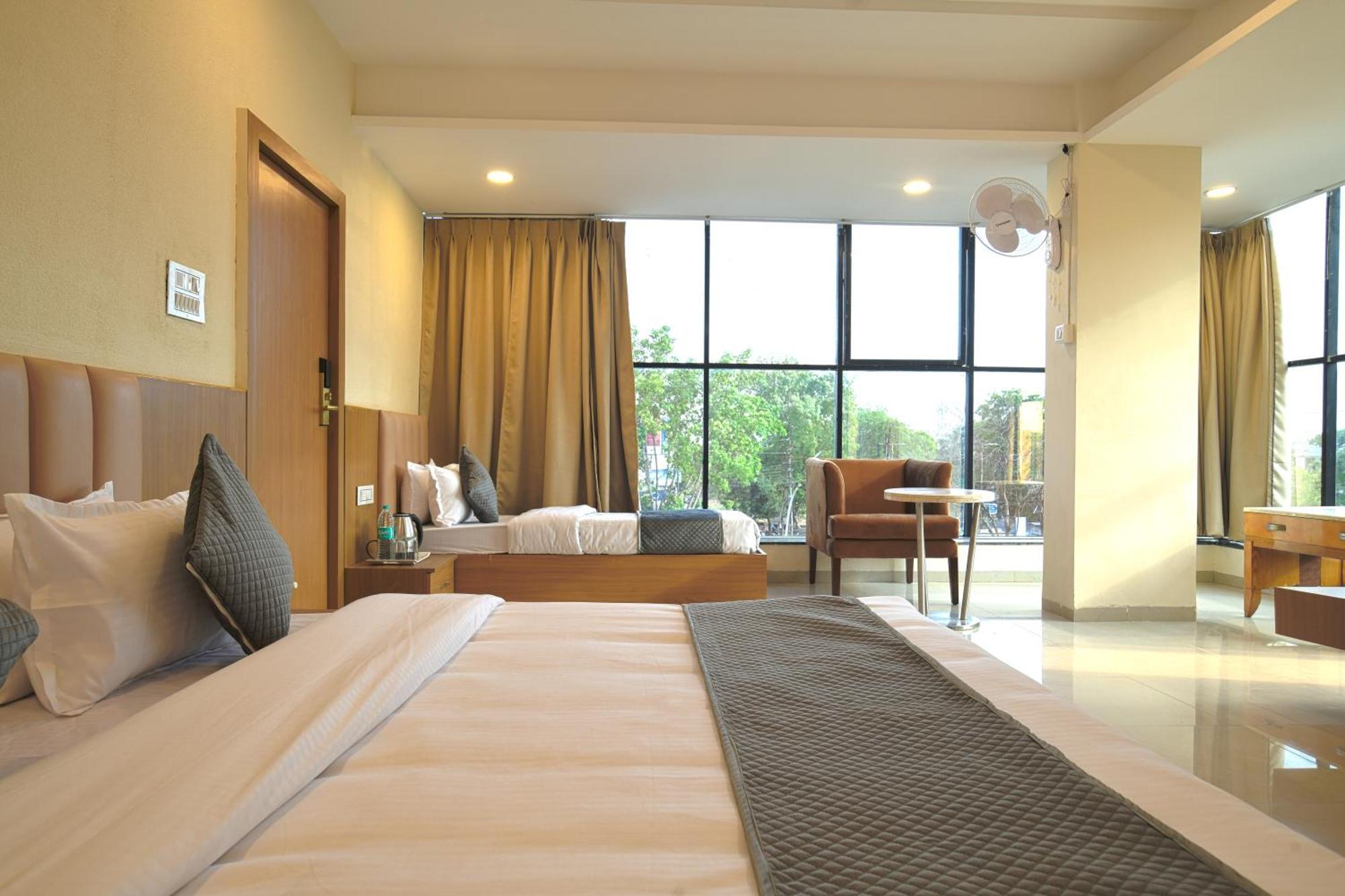 Hotel Shivlok Ujjain Chambre photo