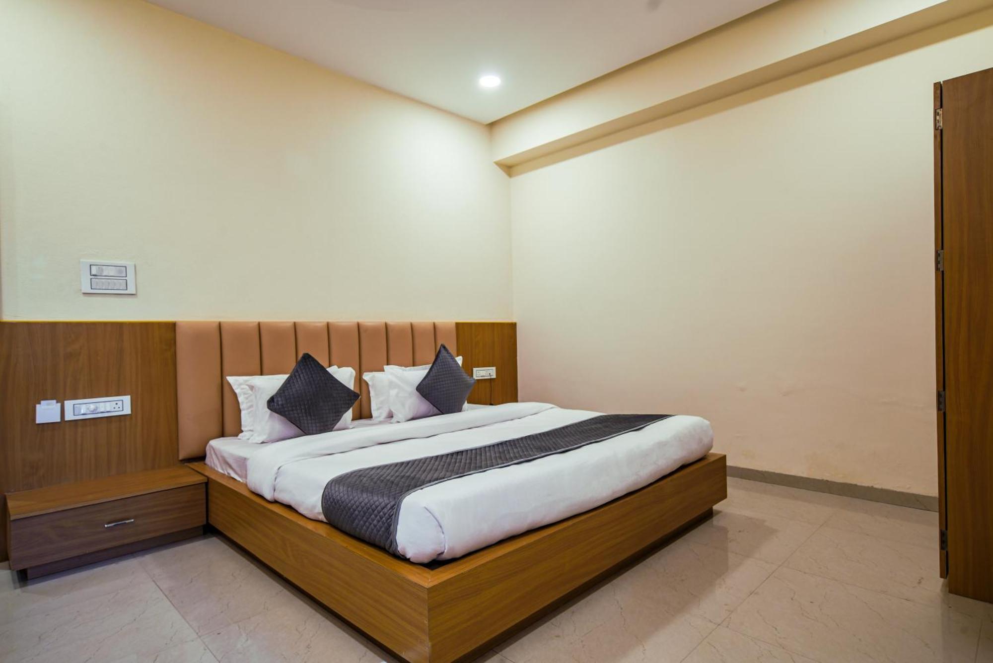Hotel Shivlok Ujjain Chambre photo